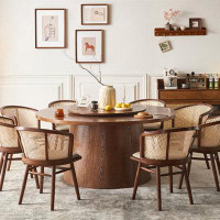 Hokku Designs Bakalyan Round Dining Table