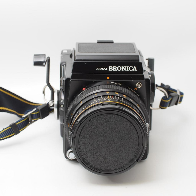 Zenza Bronica SQ-A with lens, sekonic flash mate, viewfinder and more (ID -C-822 DC) in Cameras & Camcorders - Image 2