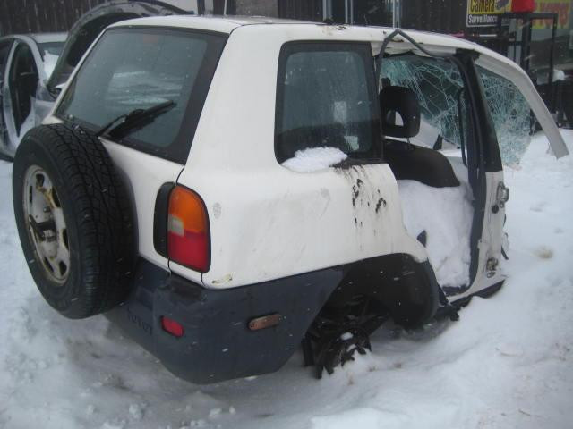 1999 Toyota Rav4 Automatic pour piece # for parts # part out in Auto Body Parts in Québec - Image 3