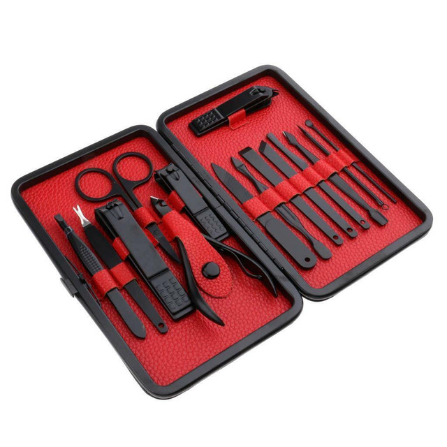 NEW BLACK 15 PCS STAINLESS STEEL MANICURE PEDICURE SET NP008 in Other in Alberta - Image 2