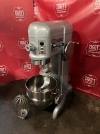 Hobart 60 qrt dough mixer in excellent condition only $8500 ! Can ship