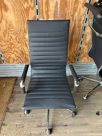 High Back Leather Chair in Excellent Condition-Call us now!