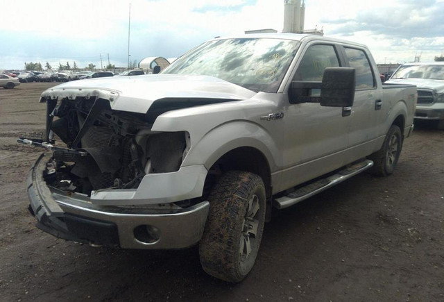 2014 FORD F150 5.0L SUPERCREW PARTING OUT in Auto Body Parts in Alberta