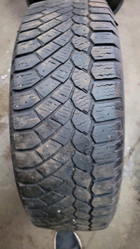 4 pneus dhiver P205/65R16 95T Gislaved Nord Frost 200 44.5% dusure, mesure 6-6-7-7/32