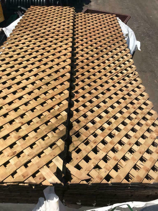 Abris pour BBQ en bois traité in Decks & Fences in Centre-du-Québec - Image 2