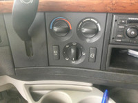 (CONTROL SWITCHES)  VOLVO VNL630 -Stock Number: H-3831