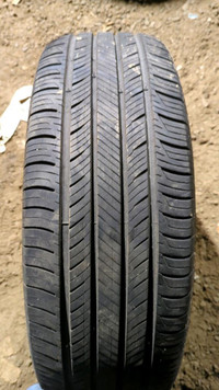 4 pneus d'été P255/65R18 111H Hankook Kinergy GT 19.5% d'usure, mesure 8-8-8-8/32