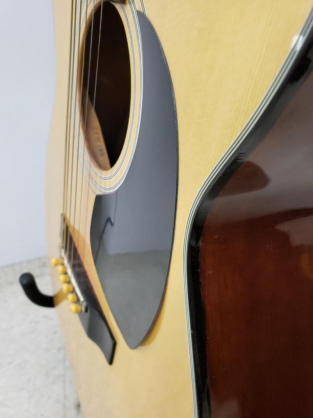 (48557-1) Mann AJ-201 Guitar in Guitars in Alberta - Image 3