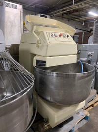 San Cassiano spiral mixer 80 kg flour  * 90 Day warranty