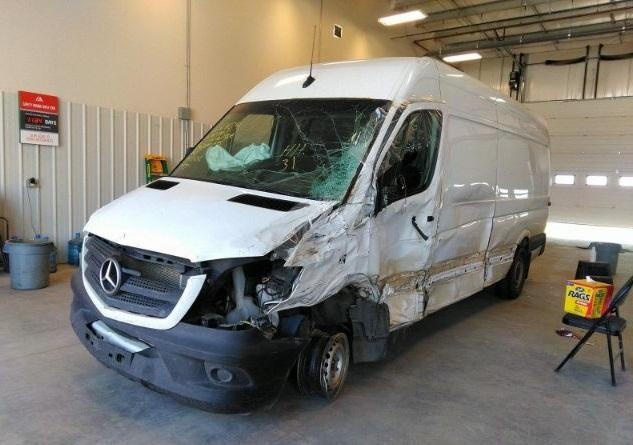 2018 Mercedes Sprinter 3.0L Diesel 170WB For Parting Out in Auto Body Parts in Saskatchewan - Image 3