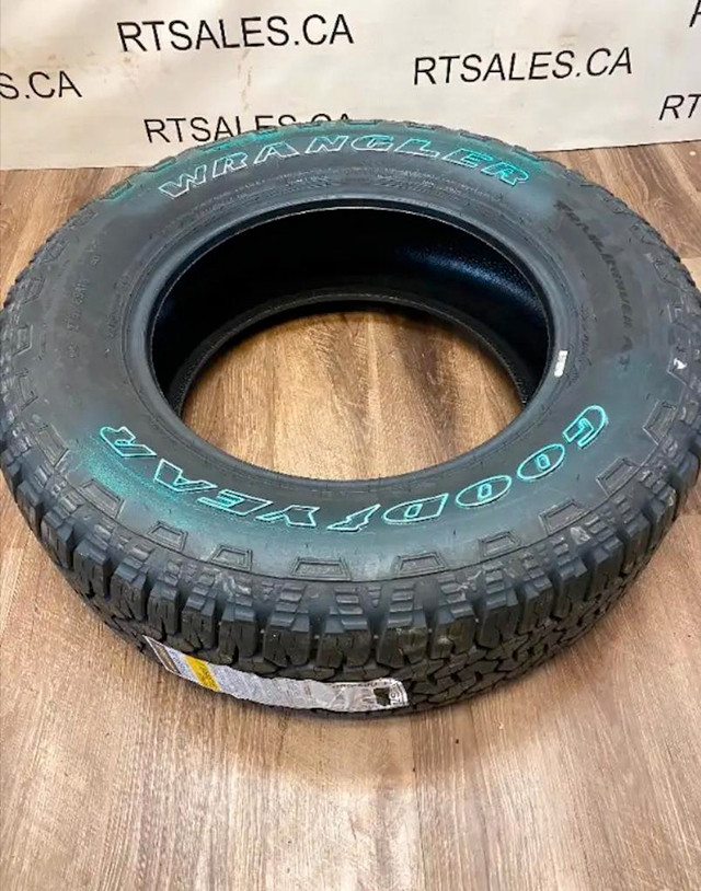 275/65/18 goodyear trailrunner a/t. * ONE SINGLE TIRE* in Tires & Rims - Image 3