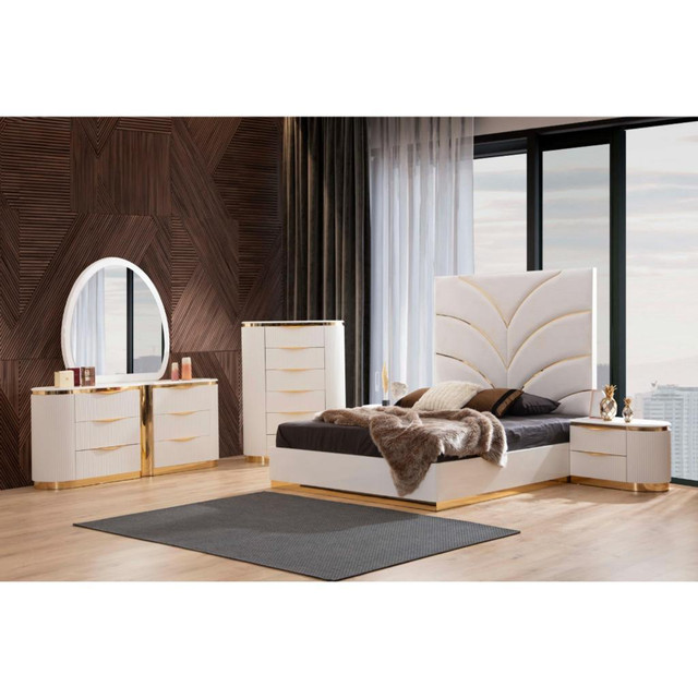 Bedroom Set in Gold and Beige at Special Price !! in Beds & Mattresses in Mississauga / Peel Region