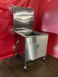 $9k Gas Belshaw donut fish and chips fryer for only $3495 !
