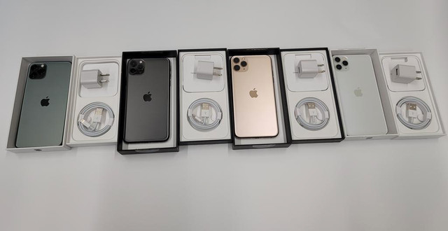 iPhone 13 Mini 128GB 256GB 512GB CANADIAN MODELS NEW CONDITION WITH ACCESSORIES 1 Year WARRANTY INCLUDED in Cell Phones in British Columbia - Image 4