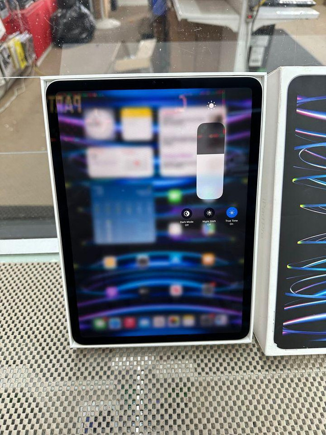 Store Sale on Apple iPad Pro 11 Gen 4, 128GB. M2 Chip. Like New in Open Box with Warranty @MAAS_WIRELESS in iPads & Tablets in Toronto (GTA) - Image 3