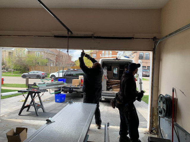 Garage Door Repair | Capping | New Installation in Garage Doors & Openers in Oshawa / Durham Region - Image 3