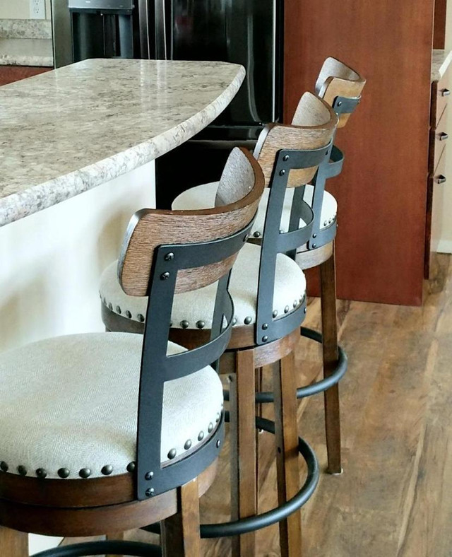 Counter Barstool Set Kitchen Dining Swivel Chair Wood Metal Bar Stools in Chairs & Recliners
