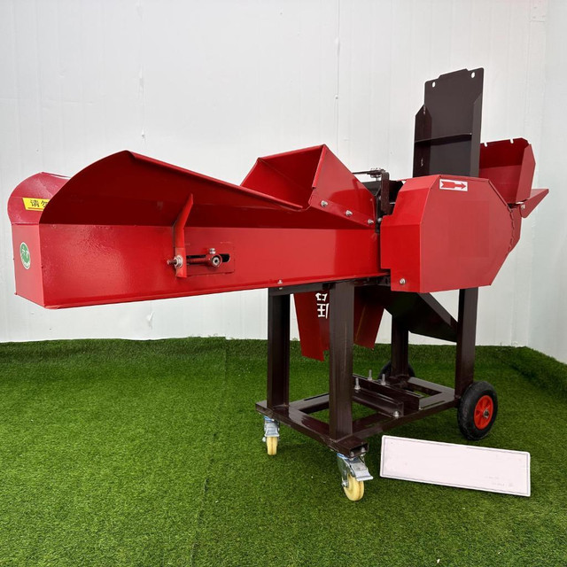 NEW SILAGE CHOPPING ANIMAL FEED MACHINE 621321 in Other in Alberta - Image 3