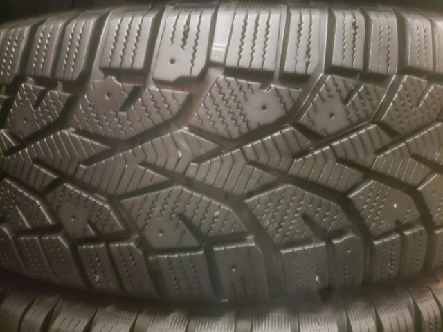 (TH47) 4 Pneus Hiver - 4 Winter Tires 175-65-15 General 9/32 in Tires & Rims in Greater Montréal - Image 4