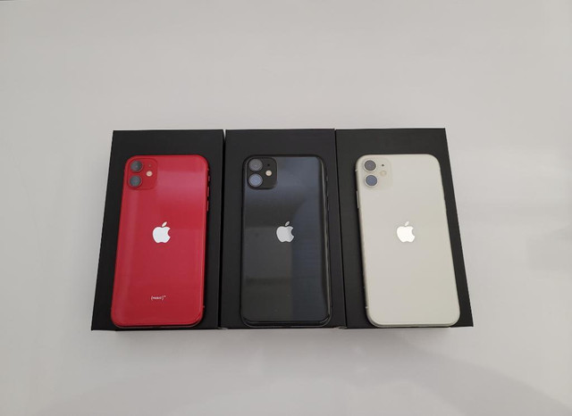 iPhone 11 64GB, 128GB 256GB CANADIAN MODELS NEW CONDITION WITH ACCESSORIES 1 Year WARRANTY INCLUDED in Cell Phones in Québec - Image 2