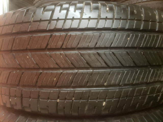 (D43) 4 Pneus Ete - 4 Summer Tires 275-65-18 Michelin 8/32 in Tires & Rims in Greater Montréal - Image 2