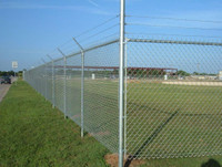 NEW 500 FT GALVANZIED CHAINLINK FENCE KIT &amp; BARBED WIRE 5295261