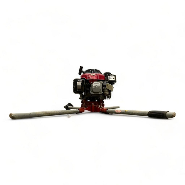 HOC GENERAL TWO MAN AUGER HONDA POWERED + 90 DAY WARRANTY + SUBSIDIZED SHIPPING in Power Tools - Image 3