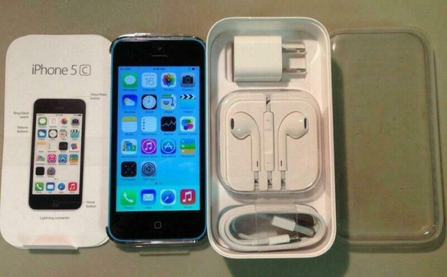 iPhone 5S 16GB 32GB CANADIAN MODELS NEW CONDITION With New Accessories Unlocked 1 Year WARRANTY!!! in Cell Phones in Québec - Image 2