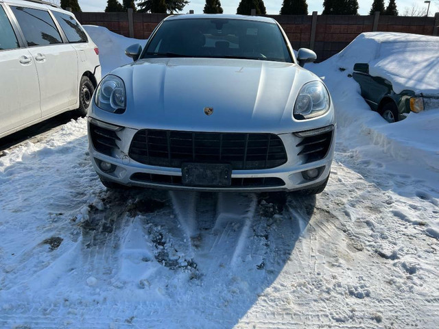 YES PORSCHE MACAN (2015/2018 FOR PARTS PARTS ONLY) in Auto Body Parts