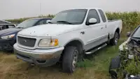 Parting out WRECKING: 2001 Ford F150