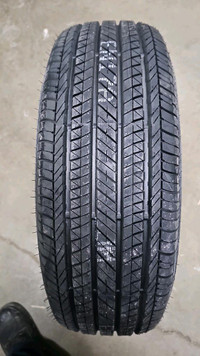 4 pneus d'été neufs 235/70R16 104T Bridgestone Dueler H/L 422
