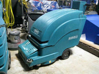 Tennant *Model 2550* Battery Burnisher - PRICED TO GO!