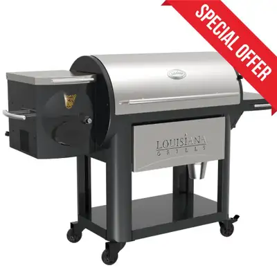 Louisiana Grill Founders Legacy Grill/Smoker! The flagship model of Louisiana grills with all the op...