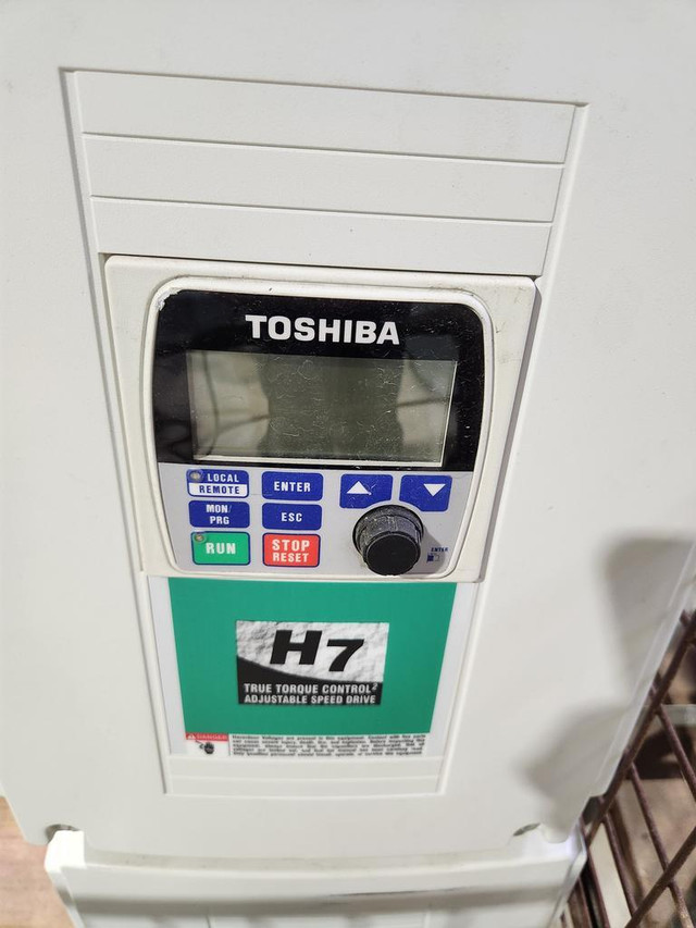 Toshiba H7 Transistor Inverter - VFD - VT130H7U4270 - 25 HP 460v 3Ph 400Hz  - in Other Business & Industrial - Image 2