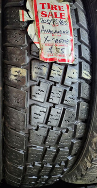 P 205/75/ R15 Avalanche X-Treme Winter M/S*  Used WINTER Tire 60% TREAD LEFT  $45 for THE TIRE / 1 TIRE ONLY !!
