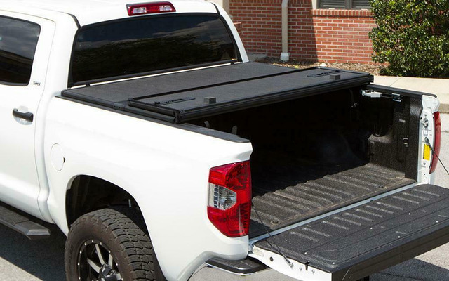 Extang Solid Fold 2.0 Hard Tonneau Cover (Open Box) | RAM F150 F250 Silverado Sierra Tundra Tacoma Titan Colorado Canyon in Other Parts & Accessories - Image 2