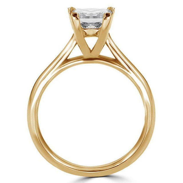 SOLITAIRE PRINCESS CUT DIAMOND ENGAGEMENT RING 1.25 CARAT / BAGUE DE FIANCAILLES DIAMANT SOLITAIRE PRINCESSE 1.25 CT in Jewellery & Watches in Ottawa / Gatineau Area - Image 3