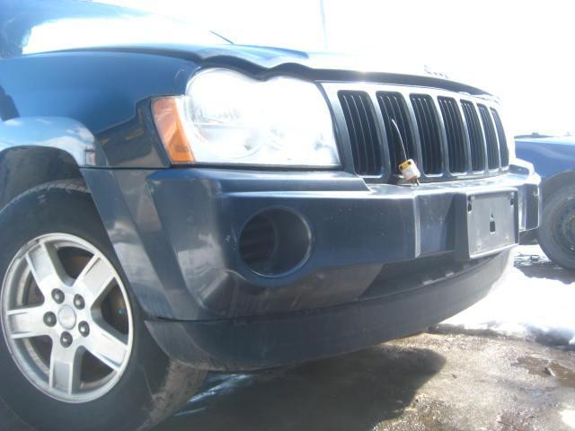 2005 2006 Jeep Grand Cherokee 3.7L 4X4 Automatic pour piece # for parts # part out in Auto Body Parts in Québec - Image 2