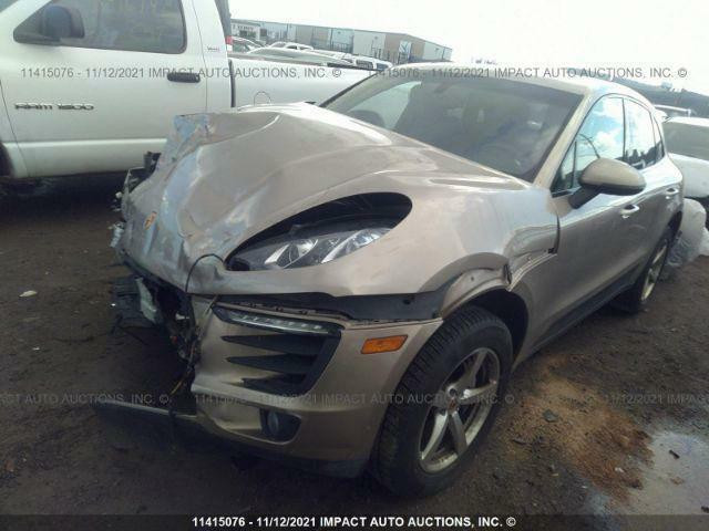YES PORSCHE MACAN (2015/2018 FOR PARTS PARTS ONLY) in Auto Body Parts - Image 2