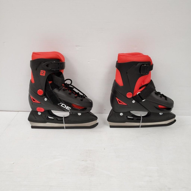 (36314-1) Ryder Skates - Youth Size 12 in Skates & Blades in Alberta - Image 4