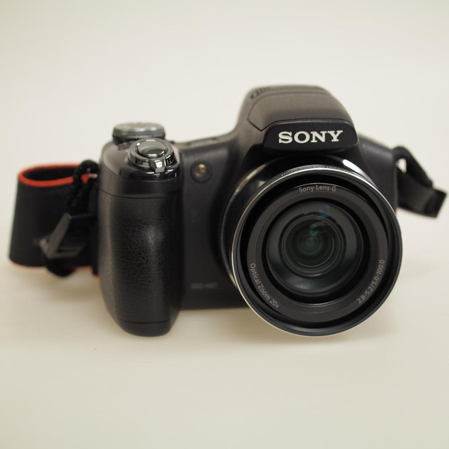 Sony Cybershot (USED ID: C-684 JL) in Cameras & Camcorders - Image 3
