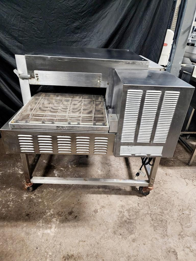 LINCOLN Impinger 18 GAS conveyor Pizza Oven, Four a Pizza rotatif Convoyeur model 1116 in Other Business & Industrial - Image 2