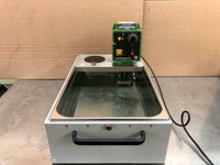 Bain-Marie, bain chauffant Haake W19 pour laboratoire ---- Laboratory heating bath Haake W19