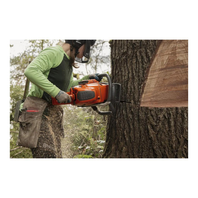 HOC HUSQVARNA 592XP GAS CHAINSAW + SUBSIDIZED SHIPPING + 2 YEAR WARRANTY in Power Tools - Image 2