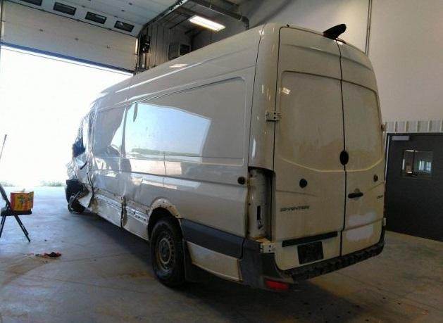 2018 Mercedes Sprinter 3.0L Diesel 170WB For Parting Out in Auto Body Parts in Alberta - Image 4