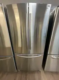 Econoplus - Réfrigérateur 30 3portes Samsung stainless remis a neuf !