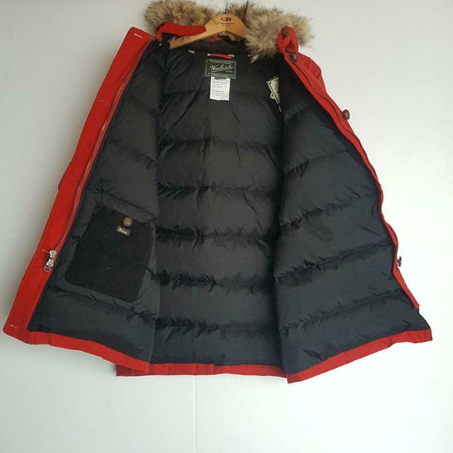 Woolrich Womens Winter Coat - Size XL - Pre-owned - SP1V1L in Women's - Tops & Outerwear in Calgary - Image 2
