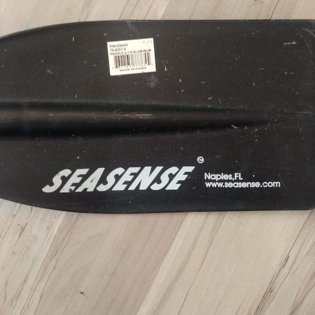 Seasense Aluminum Canoe Paddle - 4.5 Feet - Pre-owned - 57W395 in Other in Calgary - Image 2