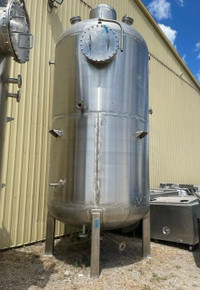 Jacketed Stainless Steel Tank with a Steam Heating Coil