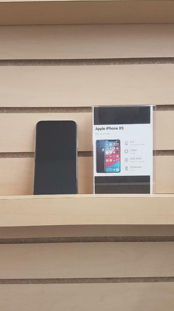 UNLOCKED iPhone XS 64GB, 256GB New Charger 1 YEAR Warranty!!! Spring SALE!!! in Cell Phones in Calgary